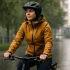 Stijlvol en warm fietsen met de ideale dames bodywarmer